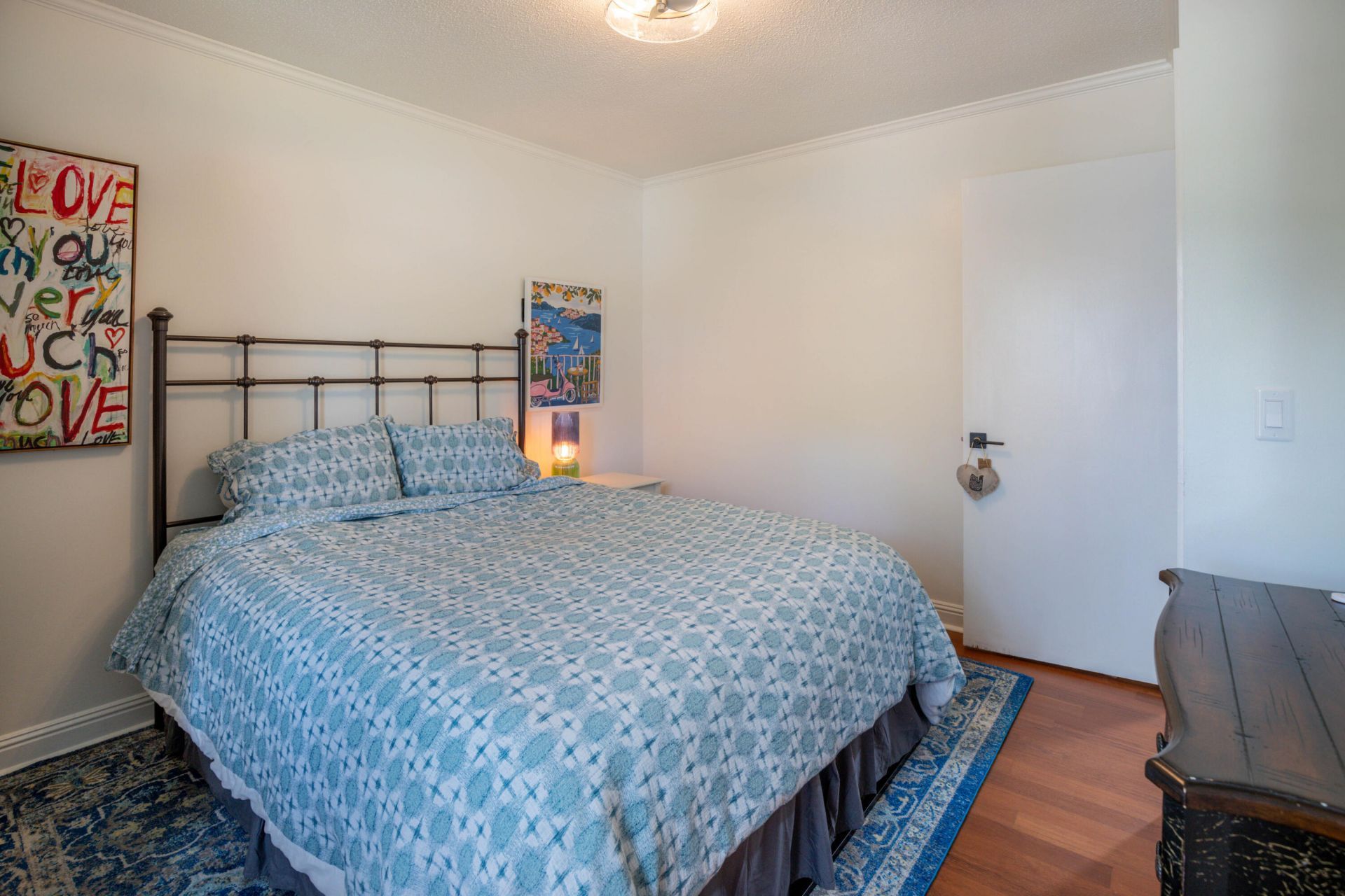 101 Chalcott Place Photo 20