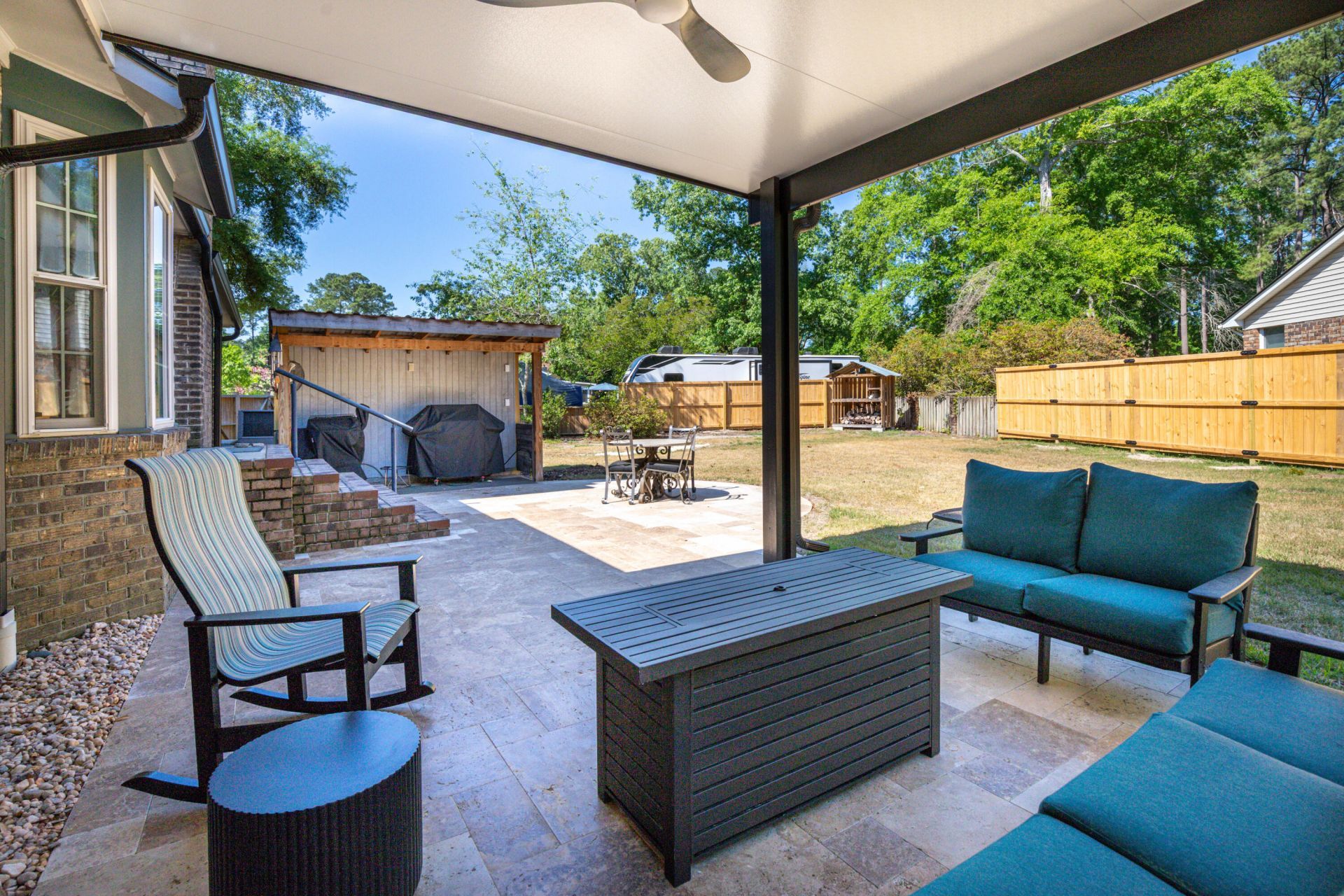 101 Chalcott Place Photo 21