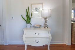 101 Chalcott Place photo 4