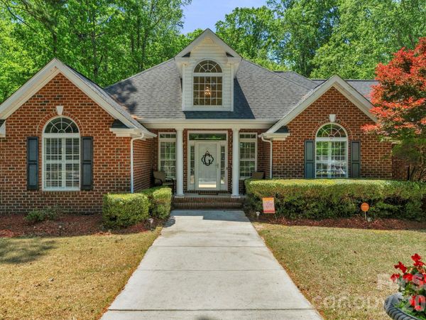 221 Lakeshore Drive, Rockingham, NC 28379