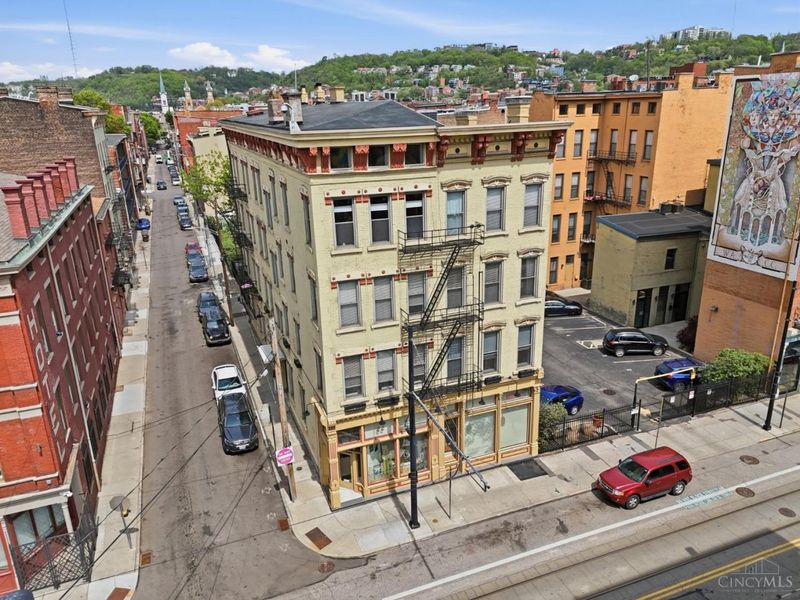 20 W Twelfth Street, Unit 301, Cincinnati, OH 45202 Photo 2