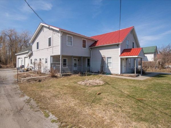 374 Lake Road, St. Albans Town, VT 05478