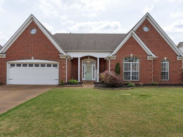 8159 W WHITE WING CV, Bartlett, TN 38002