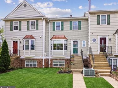 4168 DAWN VALLEY COURT, Unit 82B, CHANTILLY, VA 20151