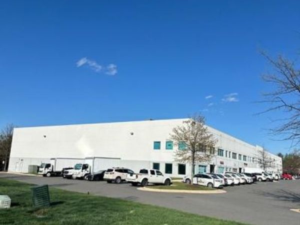 21580 ATLANTIC BOULEVARD , Unit 100, STERLING, VA 20166