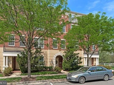 43668 MCDOWELL SQUARE, LEESBURG, VA 20176