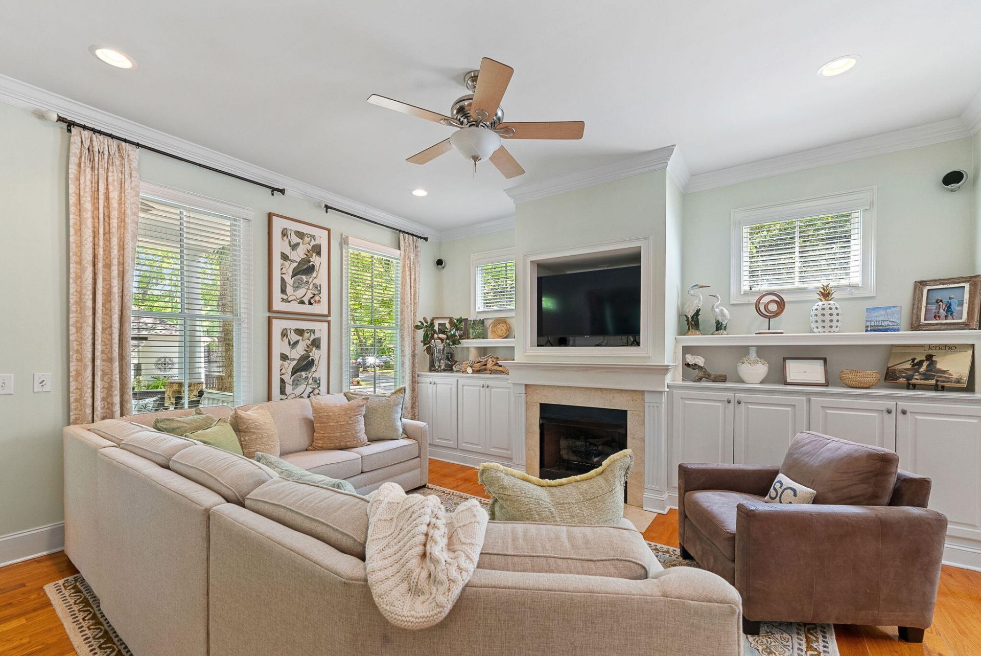 102 Lowndes Lane Photo 16