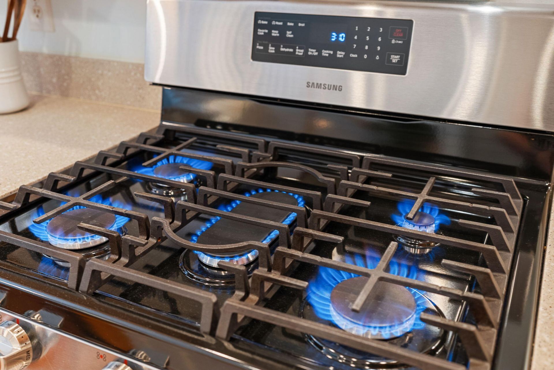 102 Lowndes Lane Photo 23