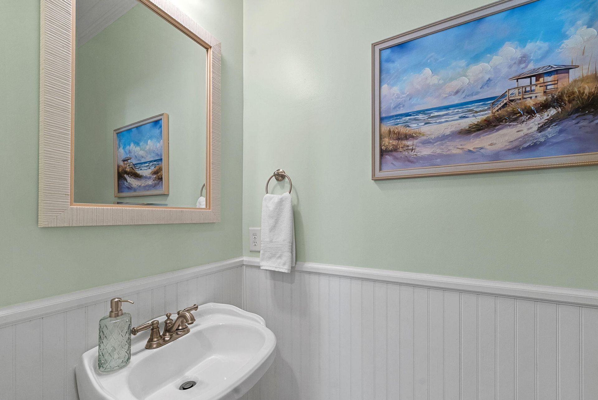 102 Lowndes Lane Photo 28