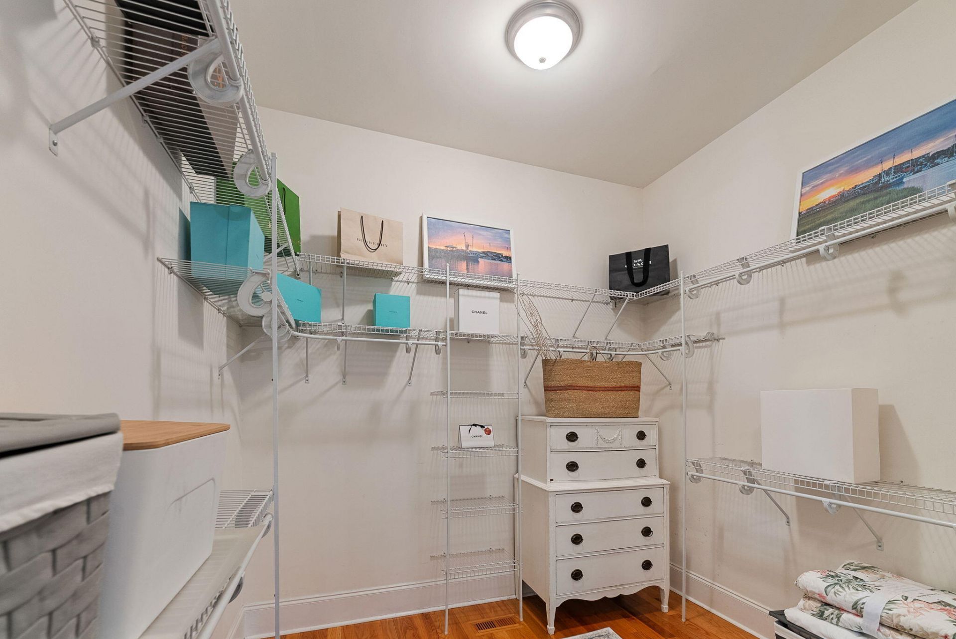 102 Lowndes Lane Photo 36