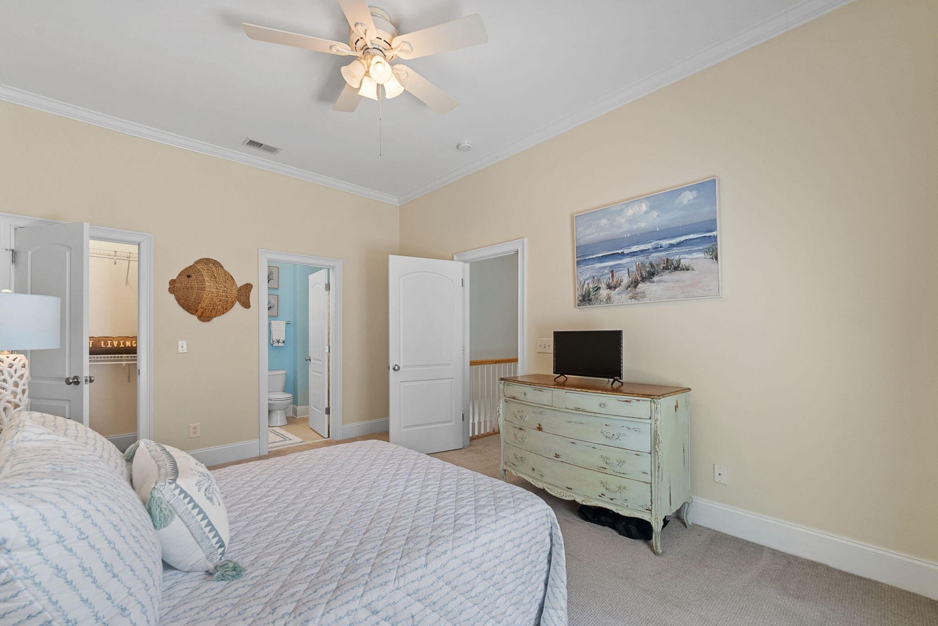 102 Lowndes Lane Photo 38