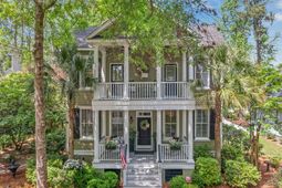 102 Lowndes Lane photo 4