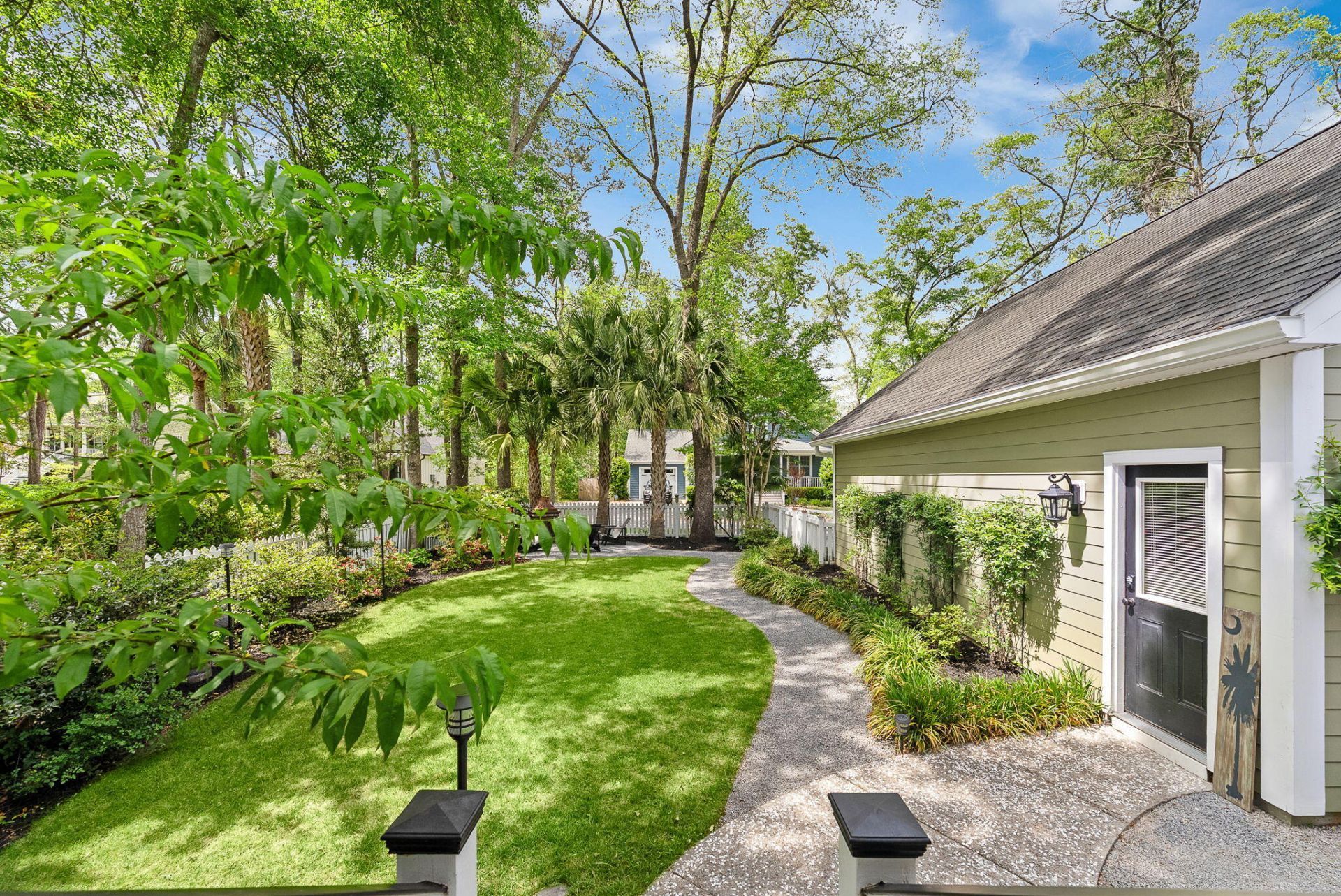 102 Lowndes Lane Photo 54