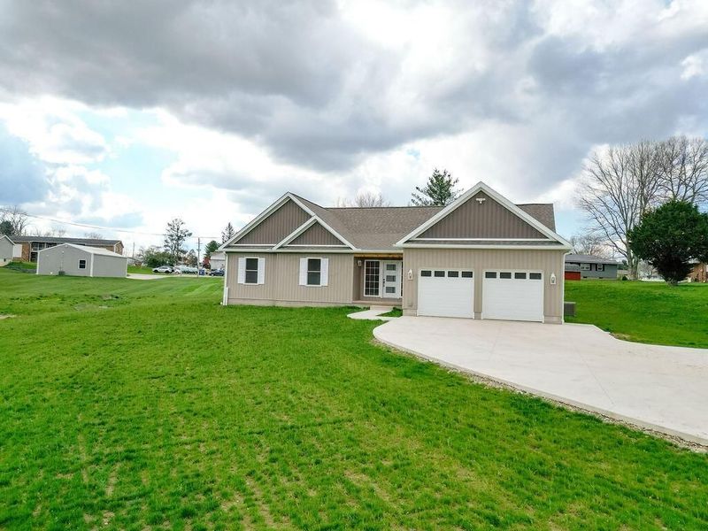 316 E Main Street, Danville, OH 43014 Photo 12