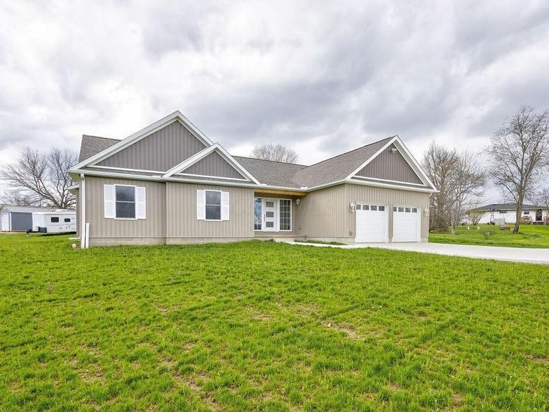 316 E Main Street, Danville, OH 43014 Photo 18