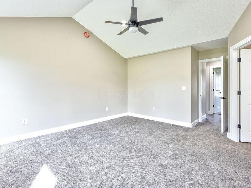 316 E Main Street, Danville, OH 43014 Photo 32