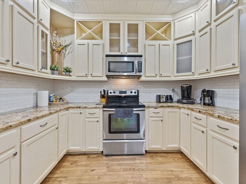 561 Wilson Avenue, Columbus, OH 43205 Photo 16