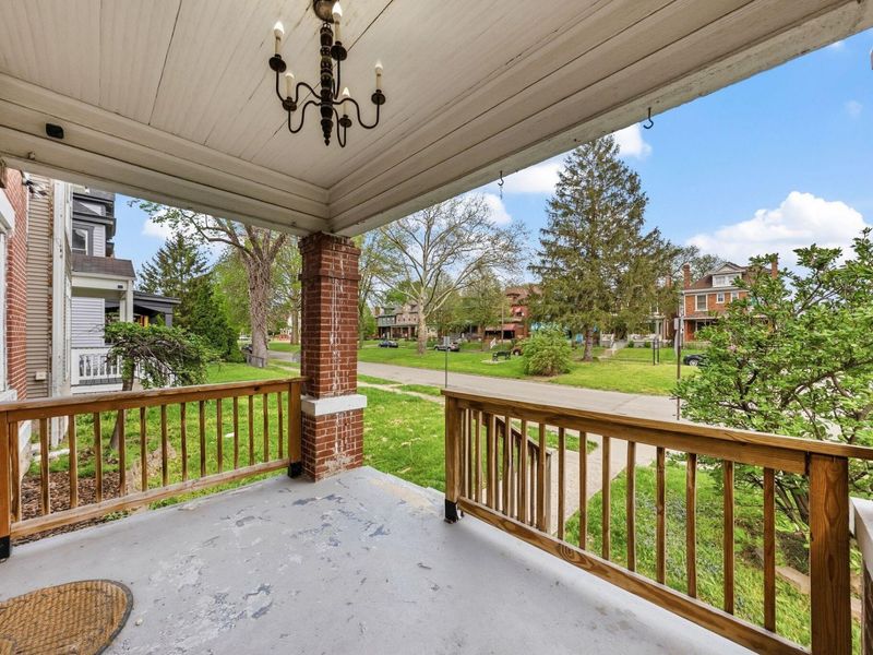 561 Wilson Avenue, Columbus, OH 43205 Photo 3