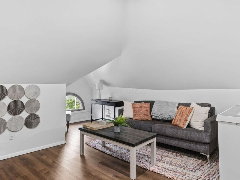 561 Wilson Avenue, Columbus, OH 43205 Photo 38