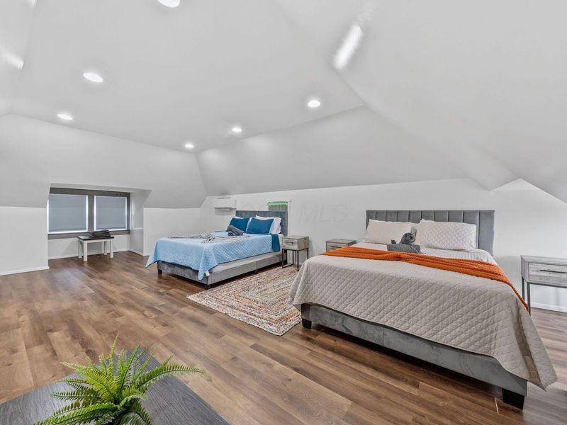 561 Wilson Avenue, Columbus, OH 43205 Photo 39