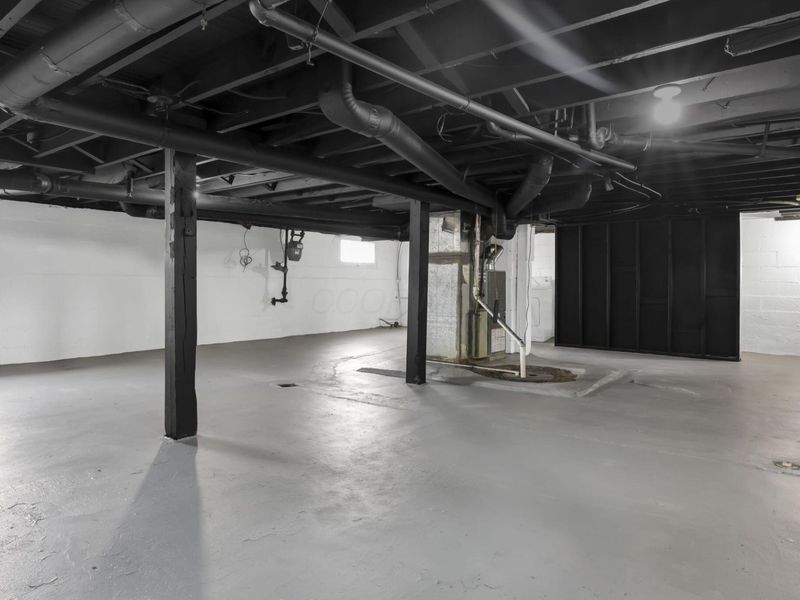 23 Buena Vista Avenue, Columbus, OH 43228 Photo 22