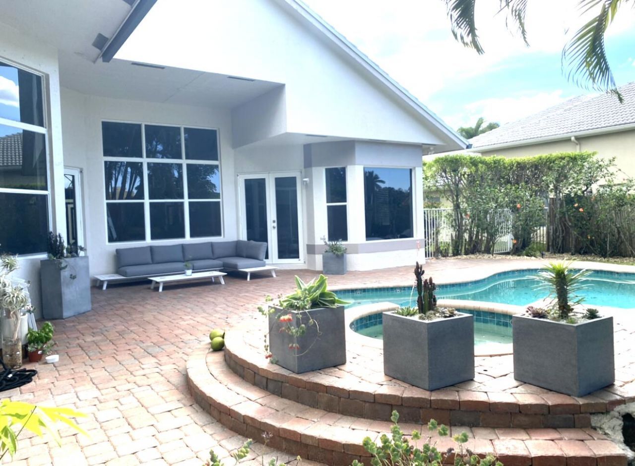 8263 N Lake Forest Drive, Davie, FL 33328 Photo