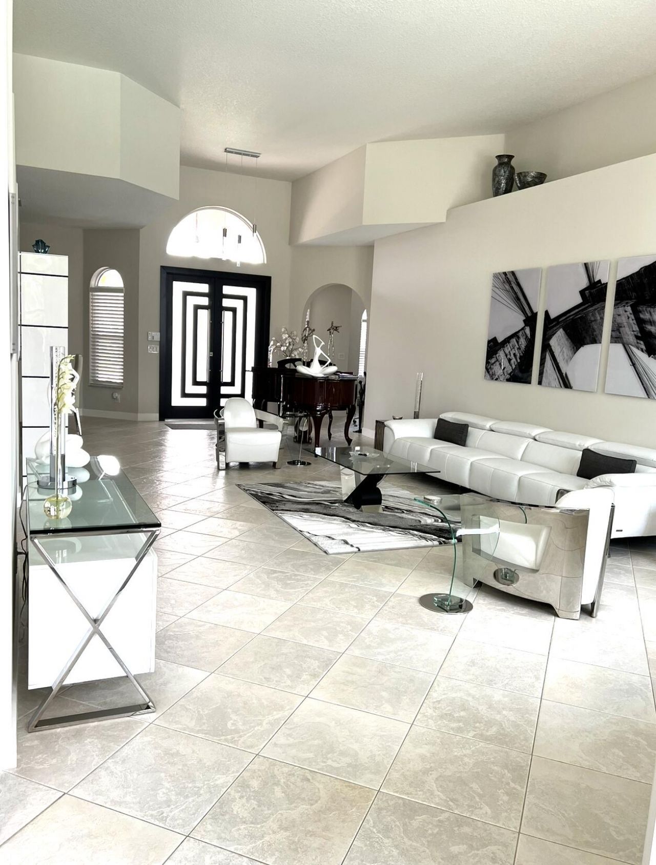 8263 N Lake Forest Drive, Davie, FL 33328 Photo