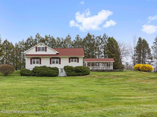 5 Shari Drive, Marlboro, NY 12542