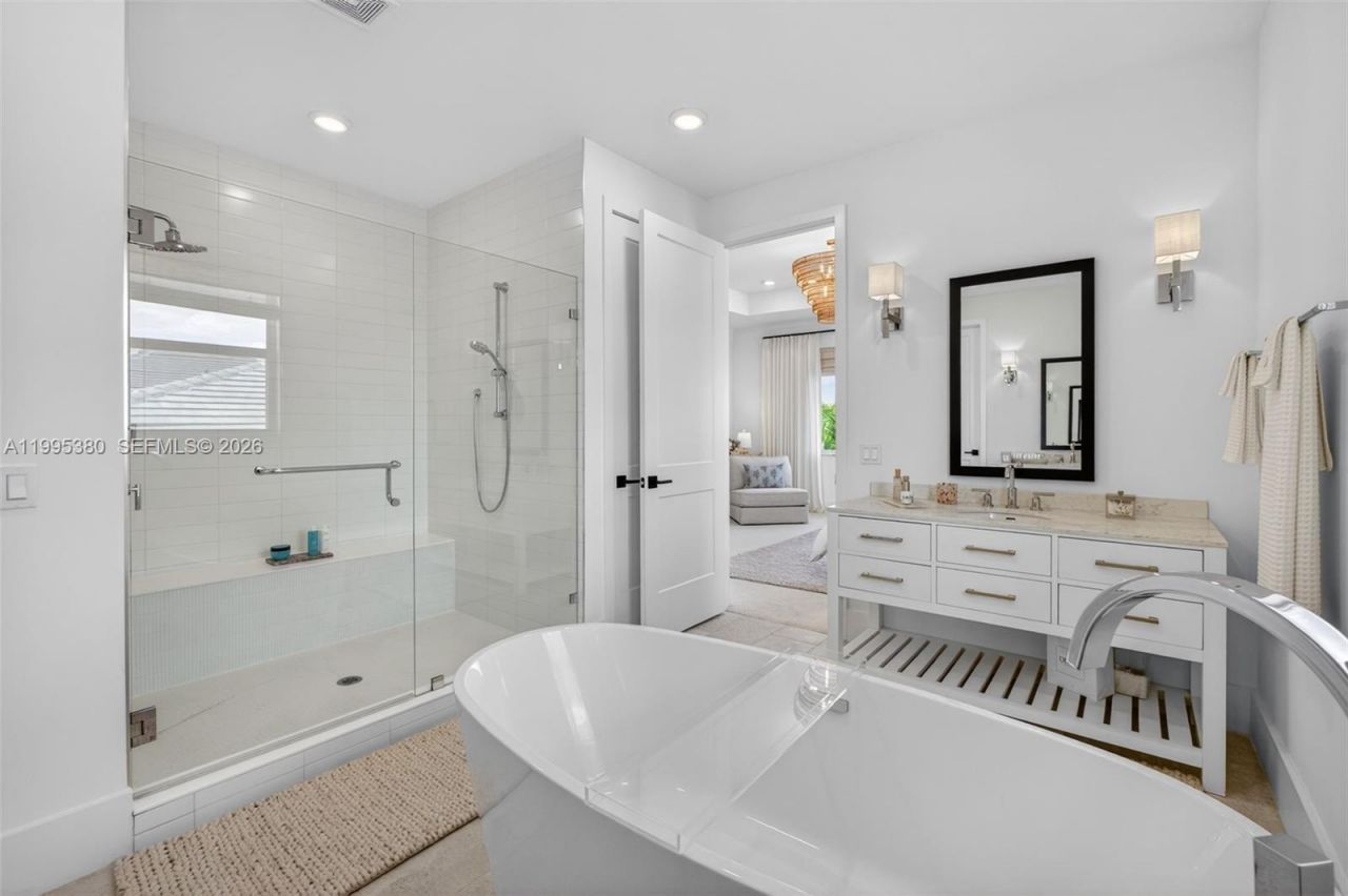 12249 Waterstone Cir, Palm Beach Gardens, FL 33412 Photo