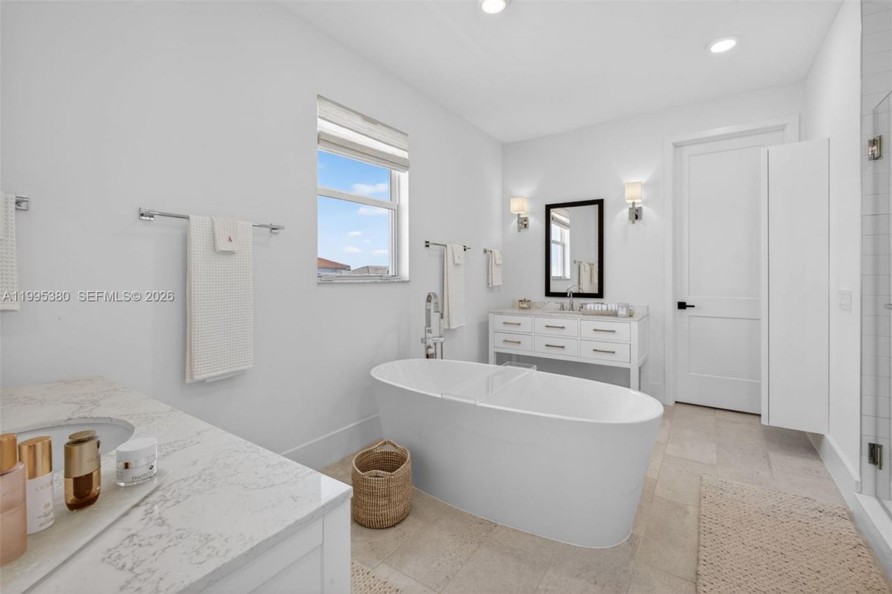 12249 Waterstone Cir, Palm Beach Gardens, FL 33412 Photo