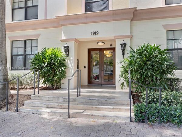 1919 Van Buren St , Unit 417A, Hollywood, FL 33020