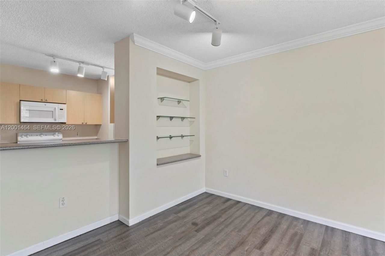 1919 Van Buren St, Unit 417A, Hollywood, FL 33020 Photo