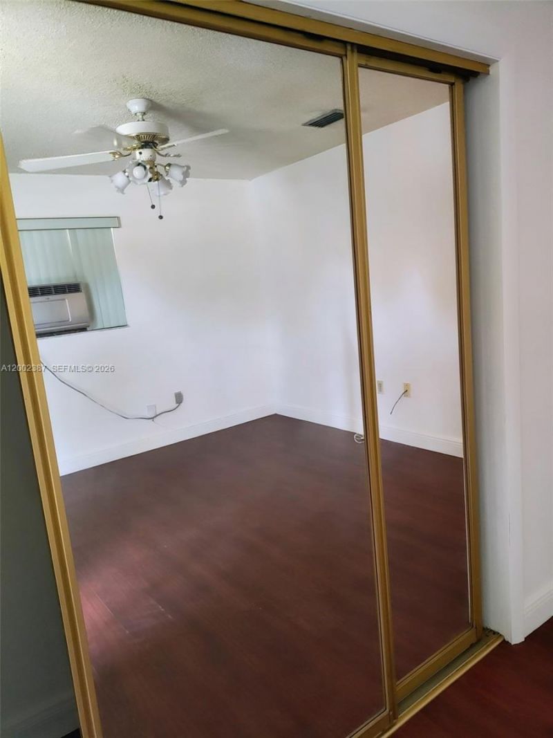 525 SW 56th Ave, Unit 525, Miami, FL 33134 Photo