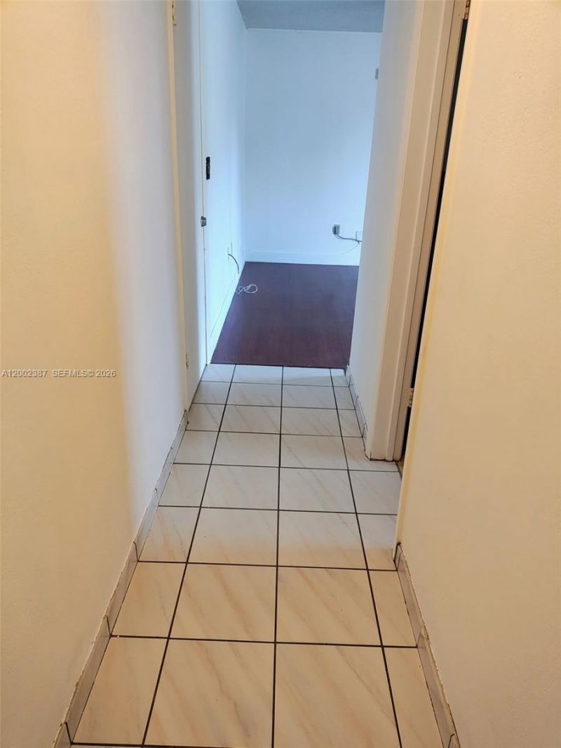 525 SW 56th Ave, Unit 525, Miami, FL 33134 Photo