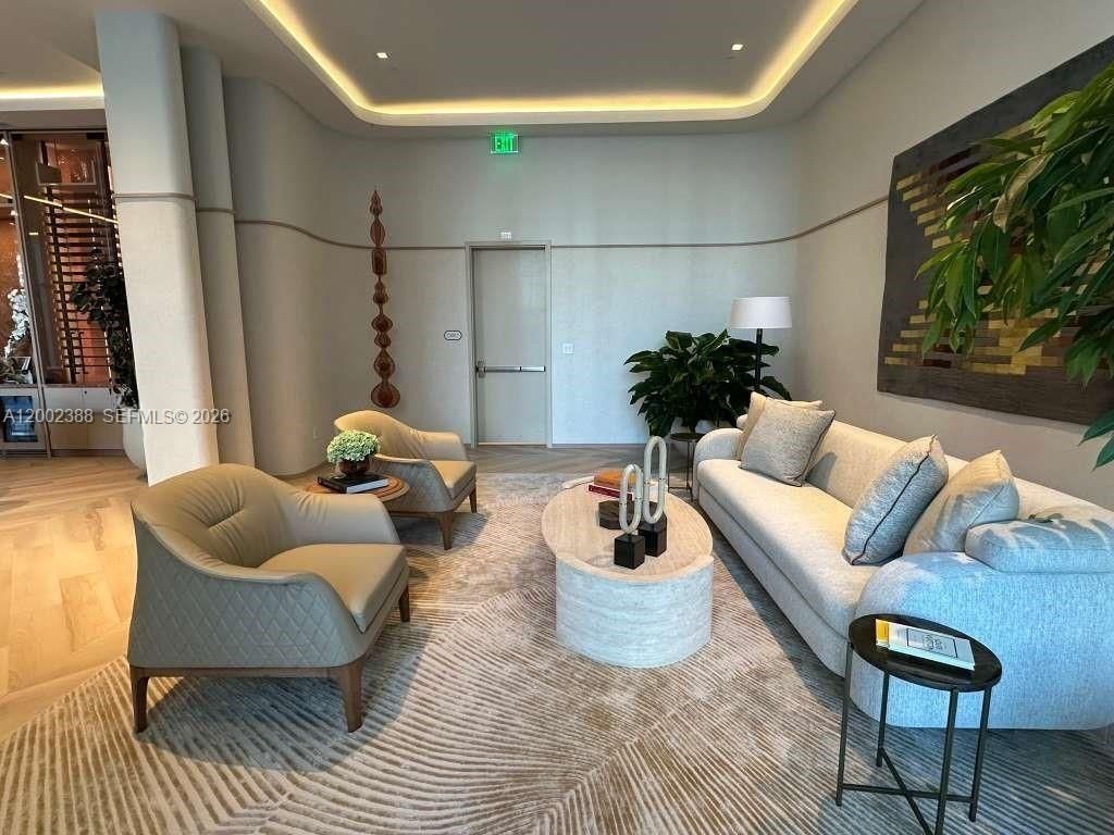 77 SE 5th Street, Unit 1208, Miami, FL 33131 Photo