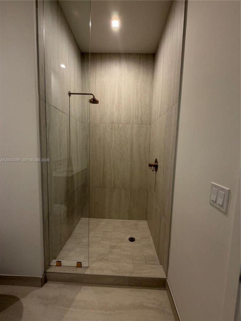 77 SE 5th Street, Unit 1208, Miami, FL 33131 Photo