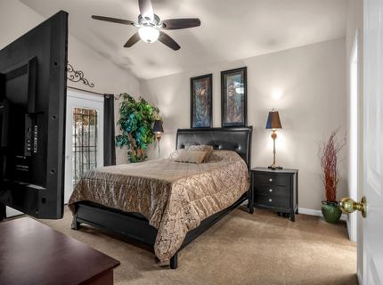 5740 Laguna Park Dr #b, Unit B, Elk Grove, CA 95758 Photo