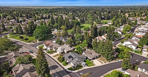 5740 Laguna Park Dr #b, Unit B, Elk Grove, CA 95758 Photo