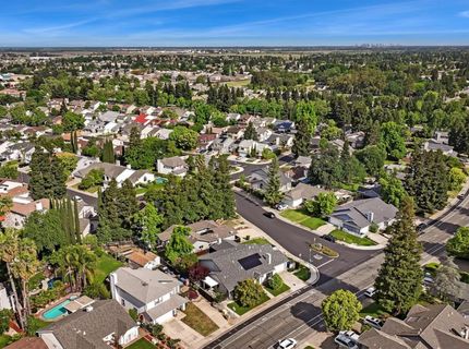 5740 Laguna Park Dr #b, Unit B, Elk Grove, CA 95758 Photo