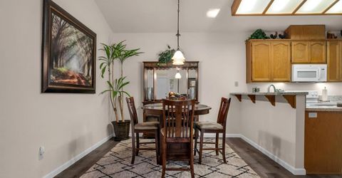 5740 Laguna Park Dr #b, Unit B, Elk Grove, CA 95758 Photo