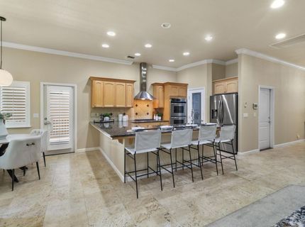 1610 Arden Bluffs Ln, Carmichael, CA 95608 Photo