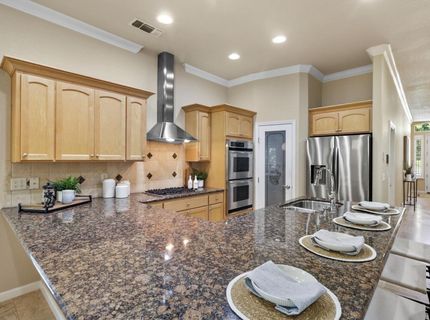 1610 Arden Bluffs Ln, Carmichael, CA 95608 Photo