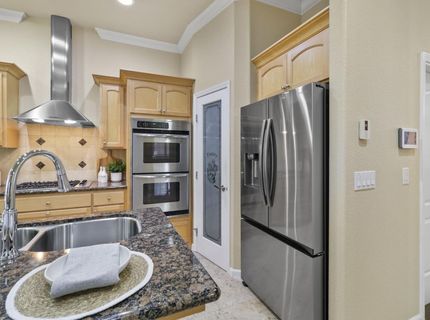 1610 Arden Bluffs Ln, Carmichael, CA 95608 Photo