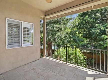 1610 Arden Bluffs Ln, Carmichael, CA 95608 Photo