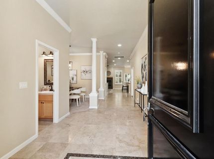 1610 Arden Bluffs Ln, Carmichael, CA 95608 Photo