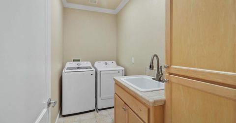 1610 Arden Bluffs Ln, Carmichael, CA 95608 Photo