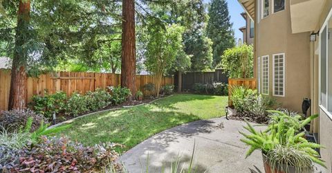 1610 Arden Bluffs Ln, Carmichael, CA 95608 Photo