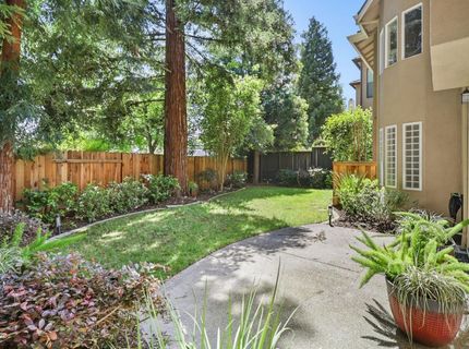 1610 Arden Bluffs Ln, Carmichael, CA 95608 Photo