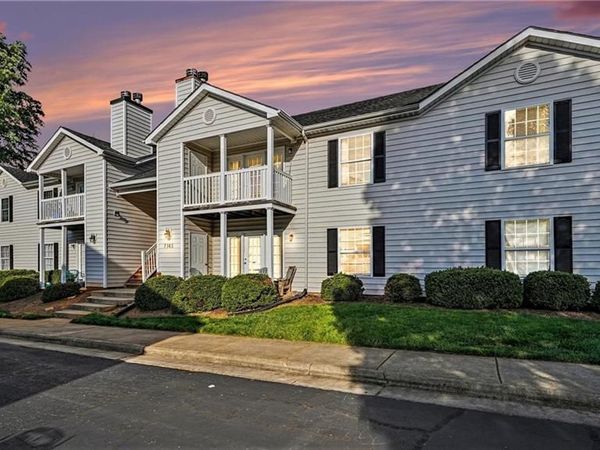 7145 W Friendly Avenue, Unit H, Greensboro, NC 27410