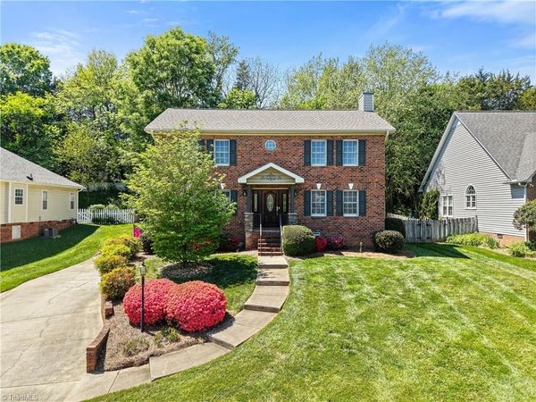 4450 Greenfield Way Drive , Winston-Salem, NC 27103